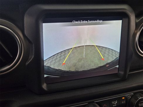 Used 2019 Jeep Wrangler Unlimited Rubicon image 22