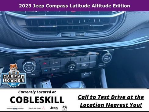 Used 2023 Jeep Compass Latitude AWD/4WD image 23