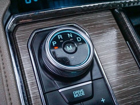 Used 2024 Ford Expedition Max Limited image 23