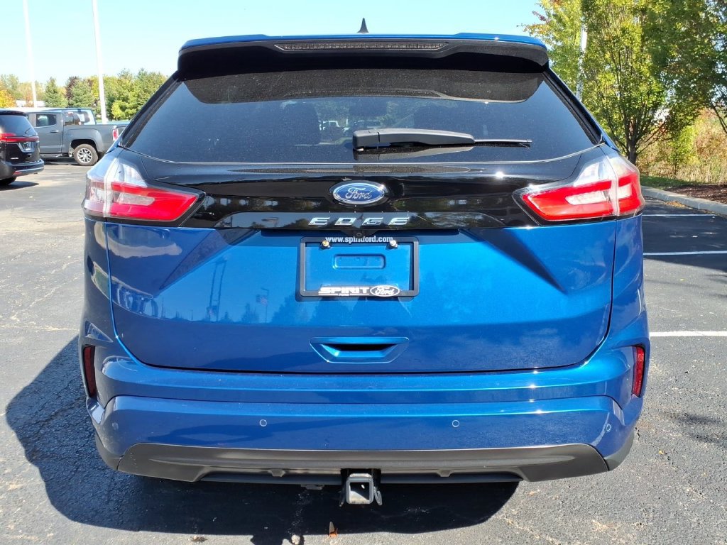 Certified 2023 Ford Edge ST-Line w/ Class II Trailer Tow Package AWD/4WD image 5