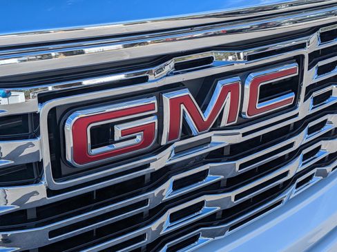 New 2026 GMC Sierra 1500 Denali w/ Denali Reserve Package image 5