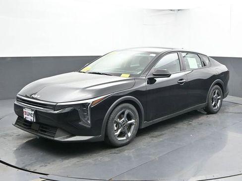 Used 2025 Kia K4 FWD image 6