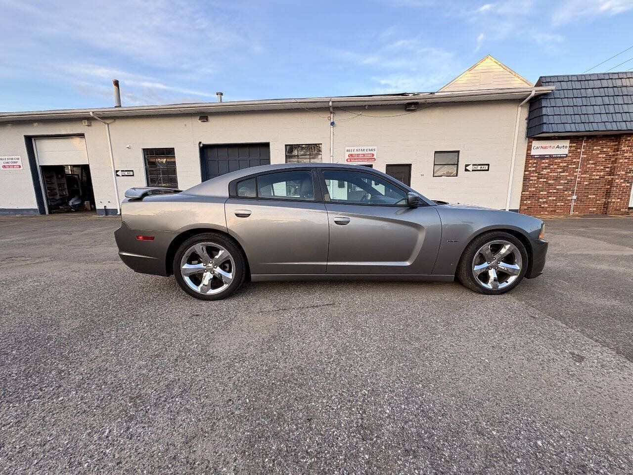 Used 2012 Dodge Charger R/T RWD image 8