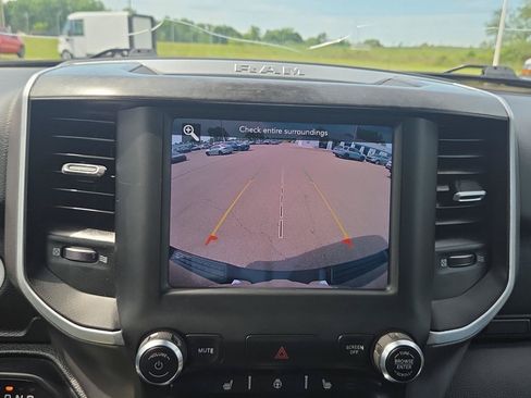 Used 2021 RAM 1500 Big Horn AWD/4WD image 24