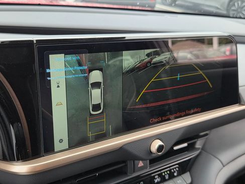New 2026 Toyota Crown Platinum AWD/4WD image 20
