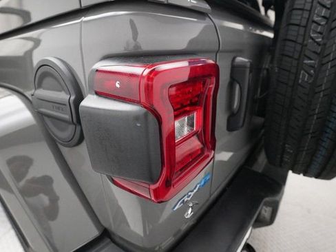 Used 2021 Jeep Wrangler Unlimited Sahara w/ Cold Weather Group image 31