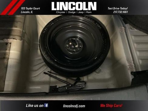 Used 2017 Nissan Sentra SV image 33