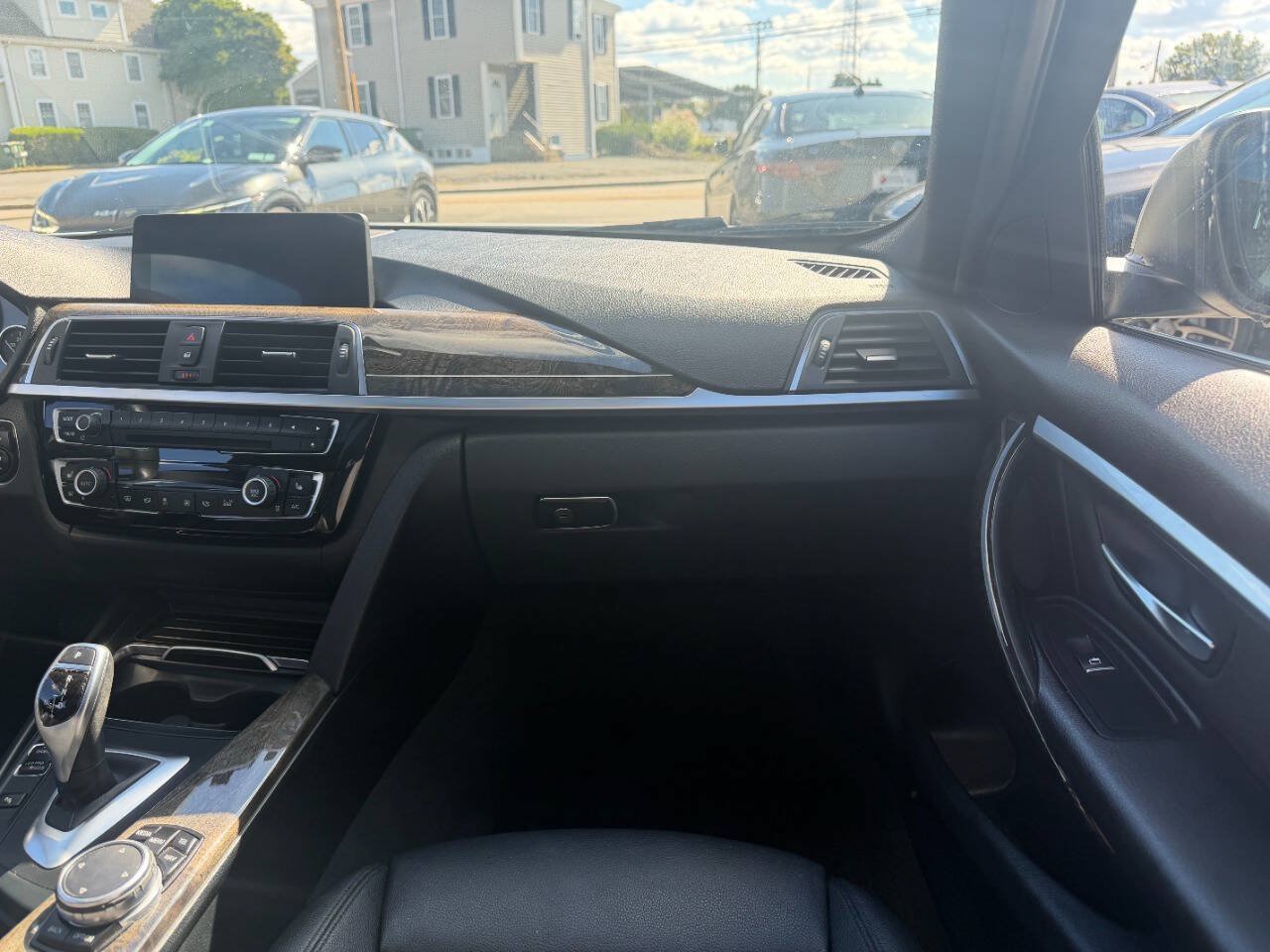 Used 2016 BMW 328i xDrive Wagon AWD/4WD image 28