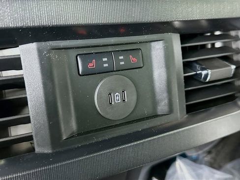 New 2026 Ford F450 Platinum w/ FX4 Off-Road Package image 27