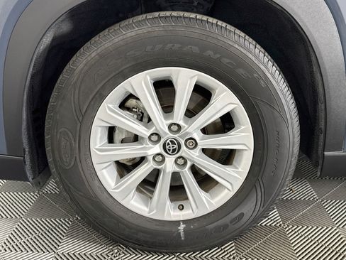 Used 2024 Toyota Grand Highlander FWD image 36