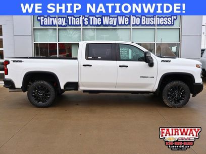 New 2026 Chevrolet Silverado 3500 LT w/ Trail Boss Package
