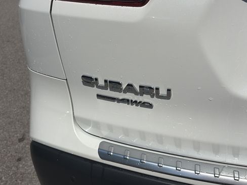 Used 2023 Subaru Ascent Limited w/ Technology Package AWD/4WD image 10