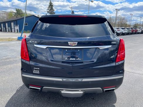 Used 2017 Cadillac XT5 Platinum AWD/4WD image 6
