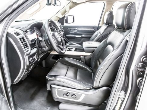 Used 2019 RAM 1500 Laramie RWD image 28