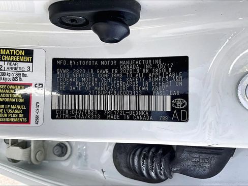 Used 2018 Toyota Corolla LE w/ Carpet Mat Package (TMS) image 16