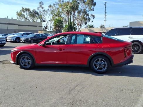 Used 2025 Kia K4 LXS image 7