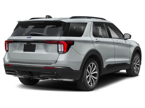 New 2027 Ford Explorer ST-Line AWD/4WD image 2