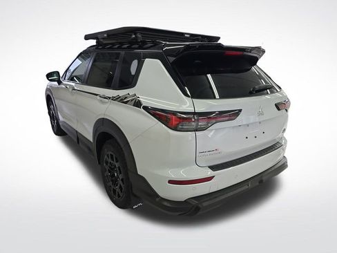 New 2026 Mitsubishi Outlander Trail Edition image 3