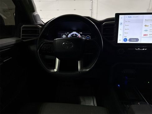 Used 2024 Toyota Sequoia Limited image 20