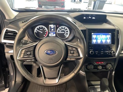 Used 2023 Subaru Forester Premium image 14