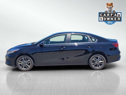 Used 2023 Kia Forte LXS w/ LXS Technology Package FWD image 7