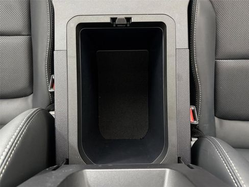 Certified 2024 Toyota Land Cruiser image 34