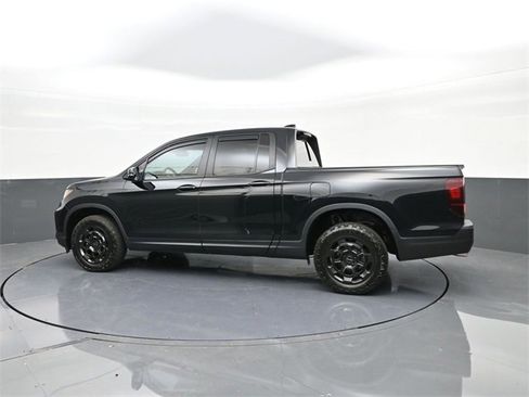 Used 2025 Honda Ridgeline TrailSport+ image 5