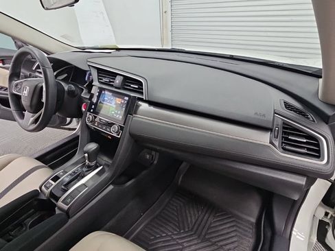 Used 2017 Honda Civic EX image 32
