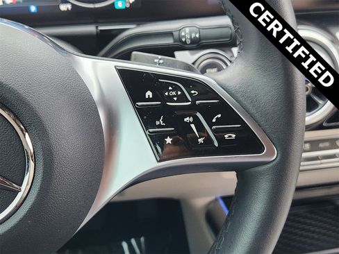 Certified 2025 Mercedes-Benz GLA 250 image 29