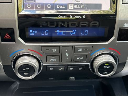 Used 2019 Toyota Tundra Platinum AWD/4WD image 9