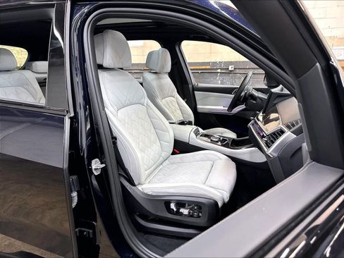 Used 2024 BMW X5 M60i AWD/4WD image 10