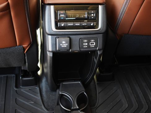 Used 2026 Subaru Ascent Touring AWD/4WD image 24