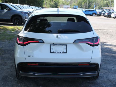 Used 2026 Honda HR-V EX-L image 6