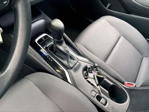 Used 2024 Toyota Corolla LE FWD image 16
