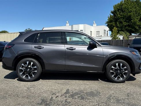 New 2026 Honda HR-V EX-L image 3