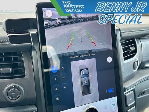 Used 2025 Ford F150 Lightning Flash image 14