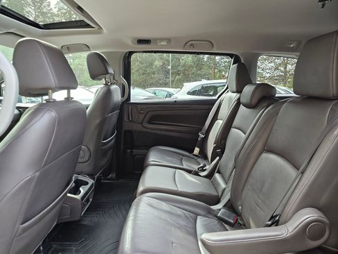 Used 2018 Honda Odyssey EX-L image 18