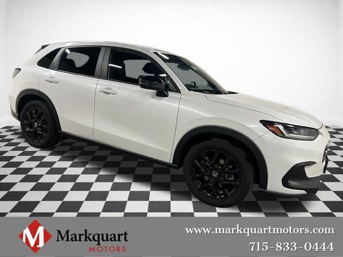 Used 2023 Honda HR-V Sport image 1