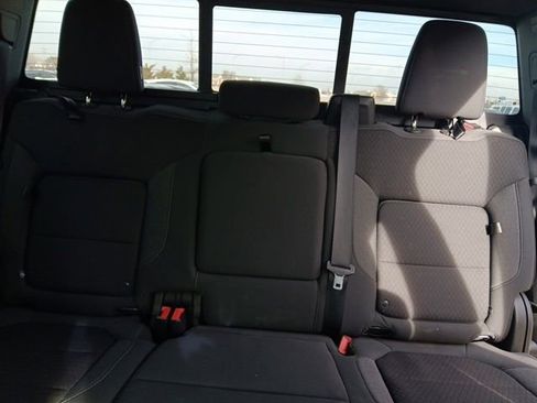 Used 2022 Chevrolet Silverado 1500 LT w/ Z71 Off-Road Package image 29