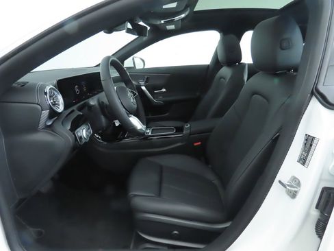 Certified 2025 Mercedes-Benz CLA 250 image 20