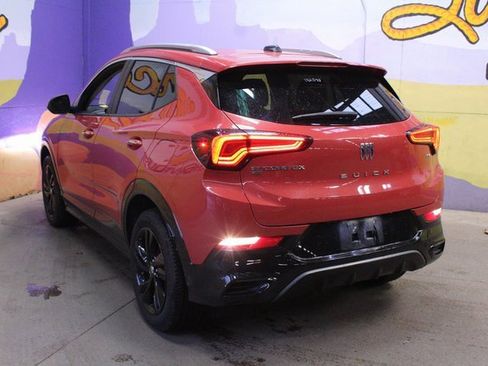 Used 2024 Buick Encore GX Sport Touring image 6