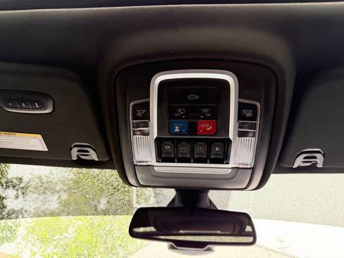 Used 2020 RAM 1500 Laramie AWD/4WD image 21
