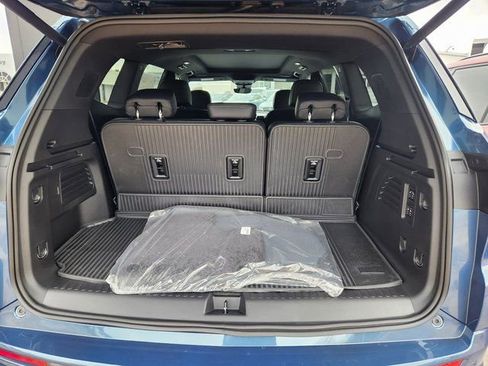 New 2026 Buick Enclave Avenir w/ Super Cruise Package AWD/4WD image 6