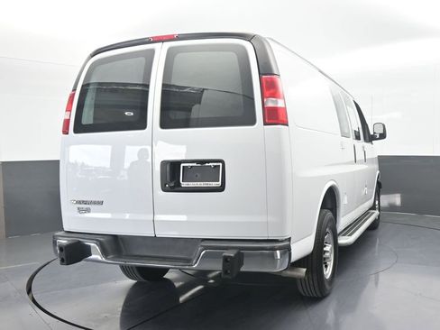 Used 2024 Chevrolet Express 2500 w/ Driver Convenience Package image 5