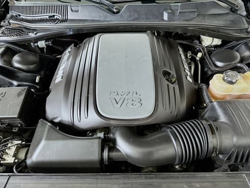 Used 2016 Dodge Challenger R/T Plus RWD image 30