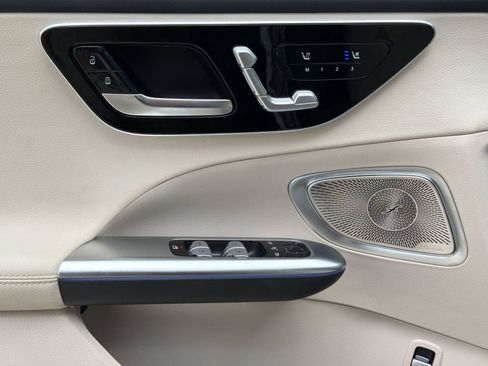 Certified 2026 Mercedes-Benz C 300 4MATIC Sedan image 27