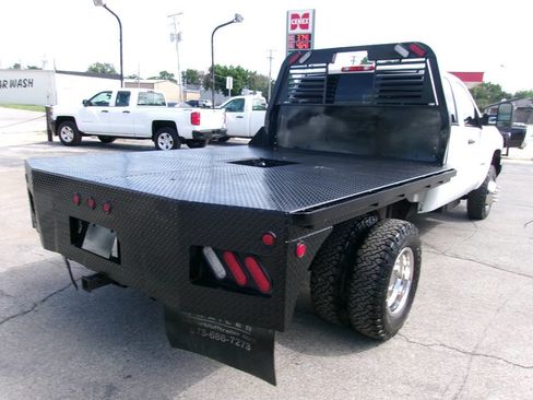 Used 2013 Chevrolet Silverado 3500 W/T w/ Snow Plow Prep Package AWD/4WD image 8