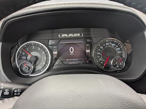 Used 2024 RAM 1500 Laramie image 11