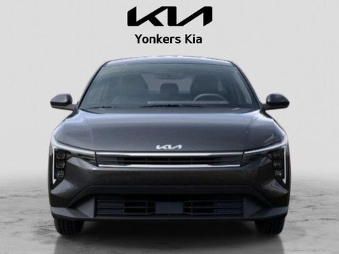 Used 2026 Kia K4 FWD image 2