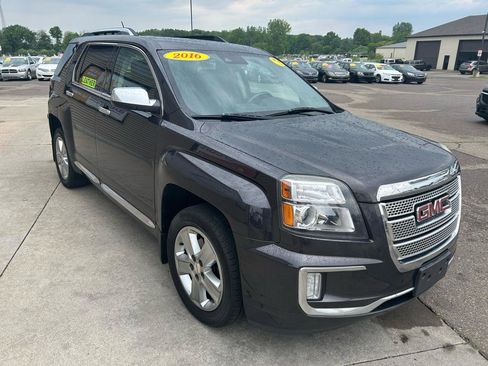 Used 2016 GMC Terrain Denali AWD/4WD image 3